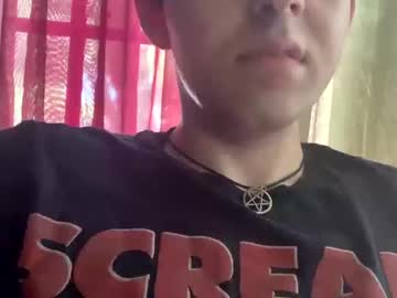 Hotbottom1111 Chaturbate stream image from June 07, 2025