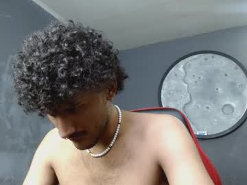 Loganclaw Chaturbate stream image from June 07, 2025