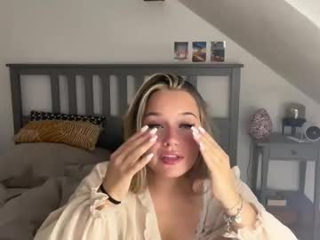 Viciidreamm Chaturbate stream image from June 07, 2025