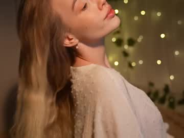Mother__Of__Dragons Chaturbate stream image from June 07, 2025