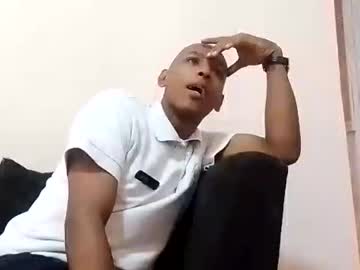 Dominic_Roux Chaturbate stream image from June 08, 2025