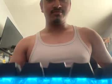 Beej4yy305 Chaturbate stream image from June 08, 2025