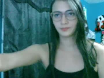 Elizka_00 Chaturbate stream image from June 08, 2025