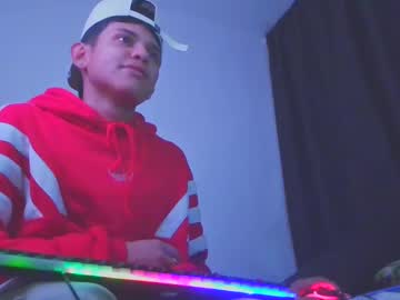 Maxi_Thorner_X Chaturbate stream image from June 08, 2025