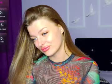 Darlacutie Chaturbate stream image from June 08, 2025