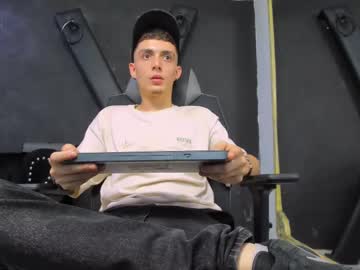 Sebasscock Chaturbate stream image from June 08, 2025