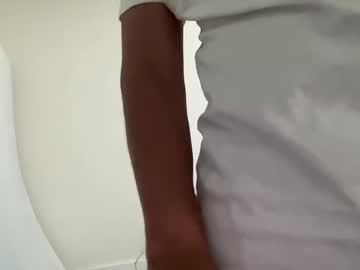 Hihello300 Chaturbate stream image from June 08, 2025