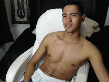 Simple_Guyy Chaturbate stream image from June 08, 2025