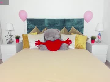 Emiliakillo Chaturbate stream image from June 08, 2025