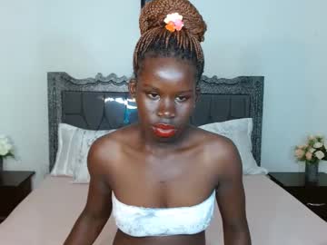 Chayennie Chaturbate stream image from June 08, 2025
