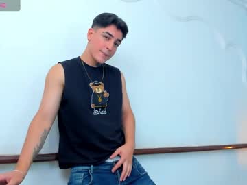 Thiago_Wiinter Chaturbate stream image from June 08, 2025