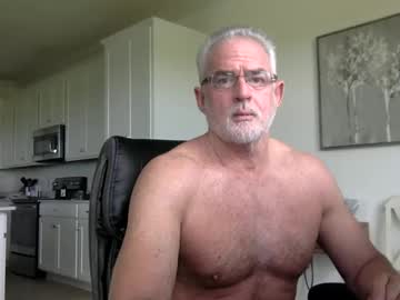 Funfitfree12 Chaturbate stream image from June 08, 2025