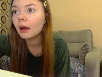 Lora_Twinkle Chaturbate stream image from June 08, 2025