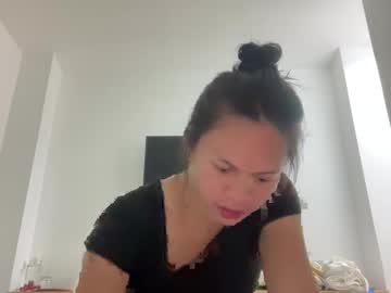 Loving_Betty Chaturbate stream image from June 08, 2025