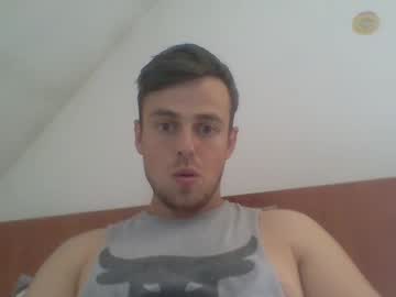 Mulerkeeee Chaturbate stream image from June 08, 2025