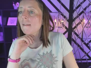 Julia_Muse Chaturbate stream image from June 08, 2025