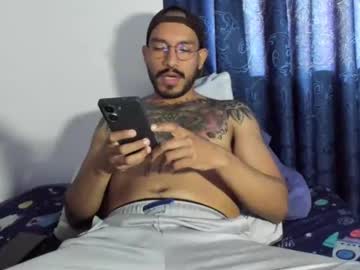 Renko789 Chaturbate stream image from June 08, 2025