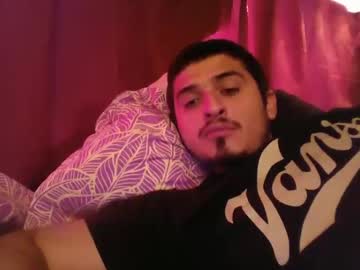 Alanargenttt25 Chaturbate stream image from June 08, 2025