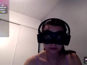 Kiarafeet_ Chaturbate stream image from June 08, 2025