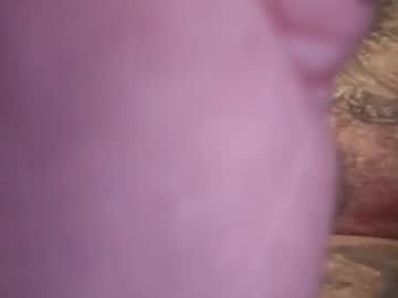 Newme232425 Chaturbate stream image from June 08, 2025