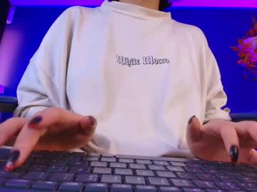Vanelope11 Chaturbate stream image from June 08, 2025