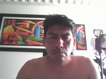 Alexis19808004 Chaturbate stream image from June 08, 2025