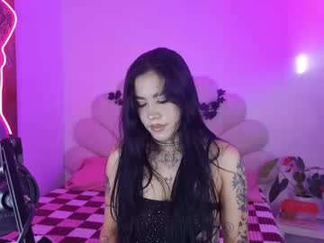 Korolovaa Chaturbate stream image from June 08, 2025