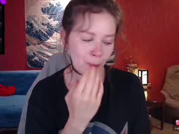 Ursulamoor Chaturbate stream image from June 08, 2025
