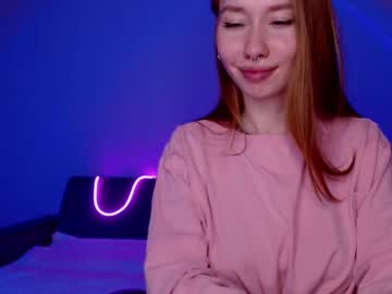 Pinki_Nikki Chaturbate stream image from June 08, 2025