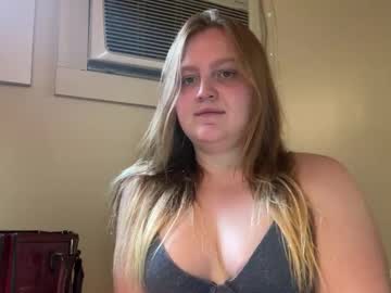 Phatassblond Chaturbate stream image from June 08, 2025