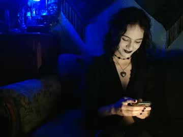 Angelfish808 Chaturbate stream image from June 09, 2025