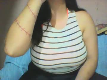Chubbygirl737 Chaturbate stream image from June 09, 2025