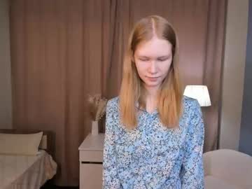 Zarablumer Chaturbate stream image from June 09, 2025
