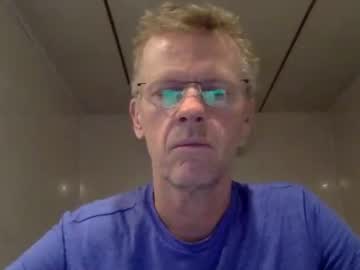 Whynotfly1 Chaturbate stream image from June 09, 2025