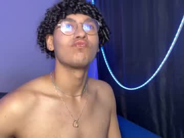 Jeanloverse Chaturbate stream image from June 09, 2025