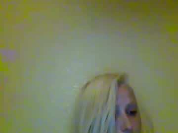 Littlebeatris Chaturbate stream image from June 09, 2025