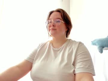 Debbiewood Chaturbate stream image from June 09, 2025