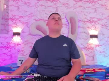 Andres_Colins Chaturbate stream image from June 09, 2025