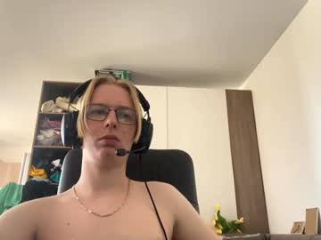 _Cherry_Kiss_ Chaturbate stream image from June 09, 2025