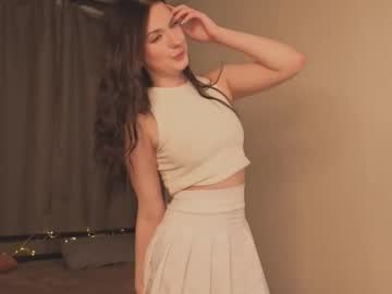 Gloriamillss Chaturbate stream image from June 09, 2025