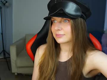 Alicerabdit Chaturbate stream image from June 09, 2025