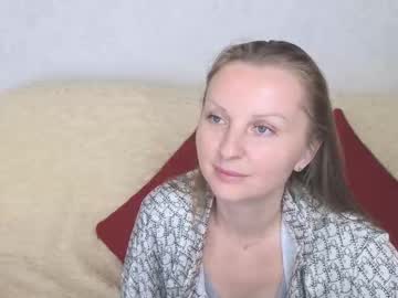 Belleamiee Chaturbate stream image from June 09, 2025