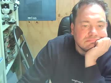 Patrickmkiii Chaturbate stream image from June 09, 2025