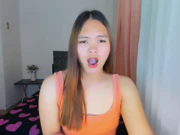 Yourasian_Eloura Chaturbate stream image from June 09, 2025