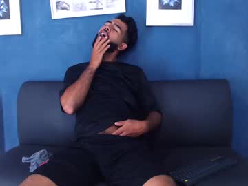 Luis_London Chaturbate stream image from June 09, 2025