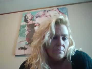 Chaosangel33 Chaturbate stream image from June 09, 2025