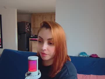 Ambercute25 Chaturbate stream image from June 09, 2025