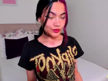 Molly_Evaans Chaturbate stream image from June 09, 2025