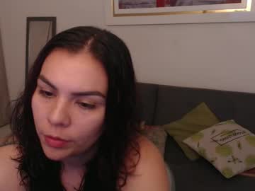 Ninaluke Chaturbate stream image from June 09, 2025