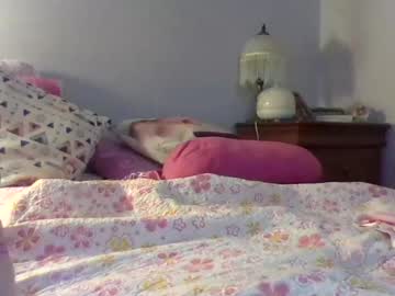 Anniebee2025 Chaturbate stream image from June 10, 2025